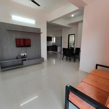Meer Stay - Premium Service Apartments Vanivilasa Puram Luaran gambar